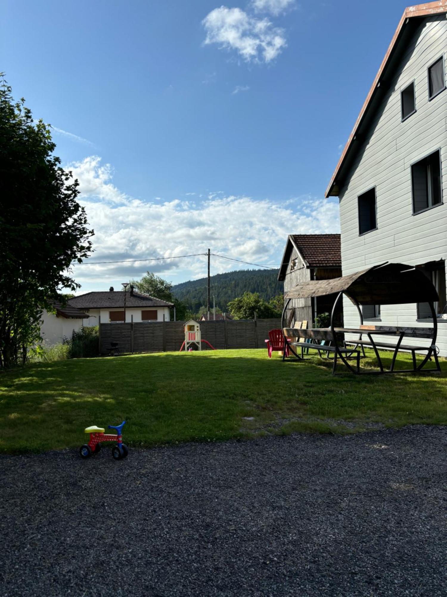 Cosy Avec Jardin Et Barbecue Appartement *